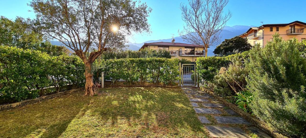 Garda Lake Aloha Apartments 토르볼레 외부 사진